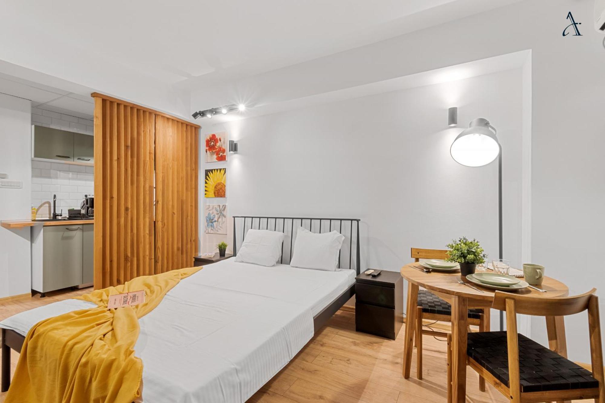 Charming Studio Unirii Букурещ Екстериор снимка